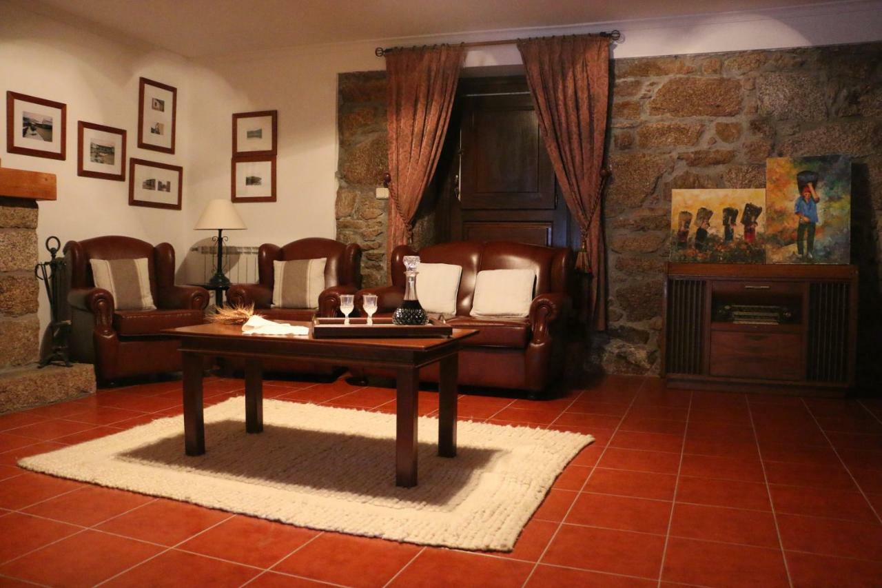 Casa Dona Urraca Hotel Vilarinho da Castanheira Eksteriør billede