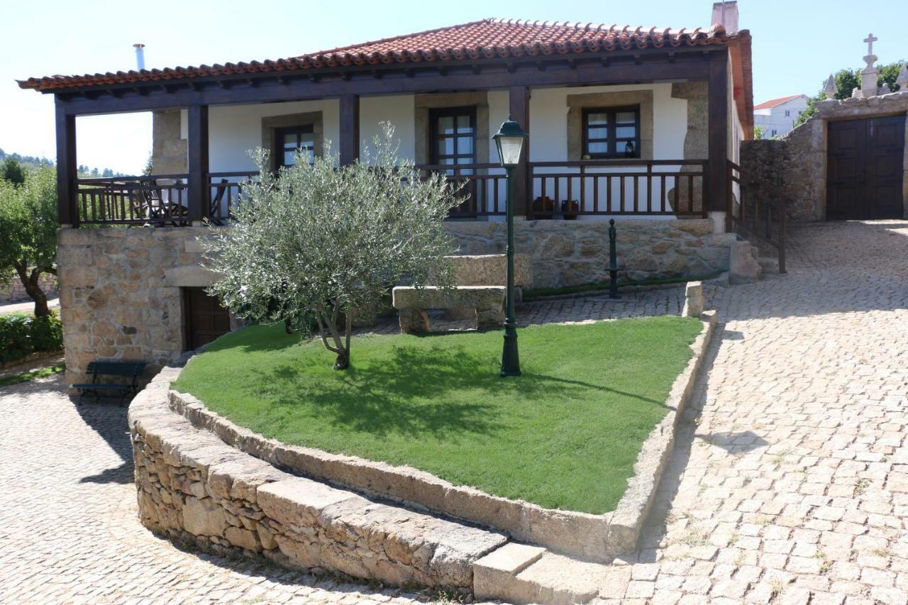 Casa Dona Urraca Hotel Vilarinho da Castanheira Eksteriør billede